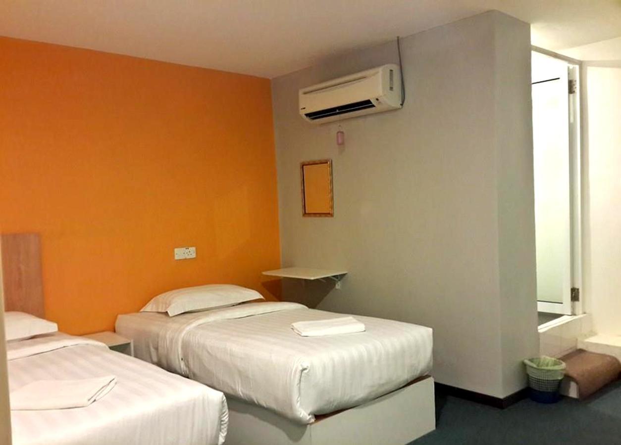 Lucky 11 Hotel Куала-Лумпур Номер фото