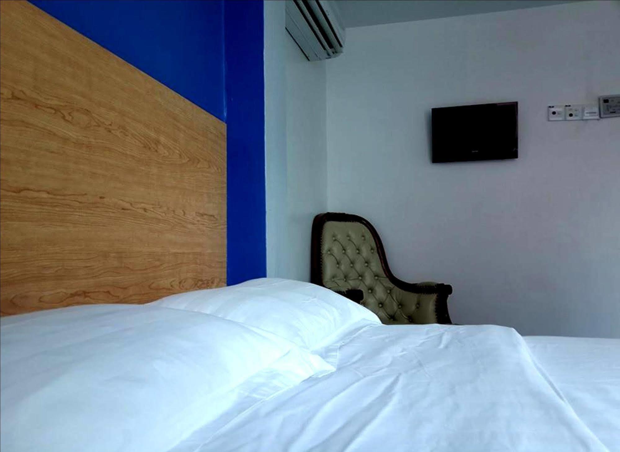 Lucky 11 Hotel Куала-Лумпур Екстер'єр фото